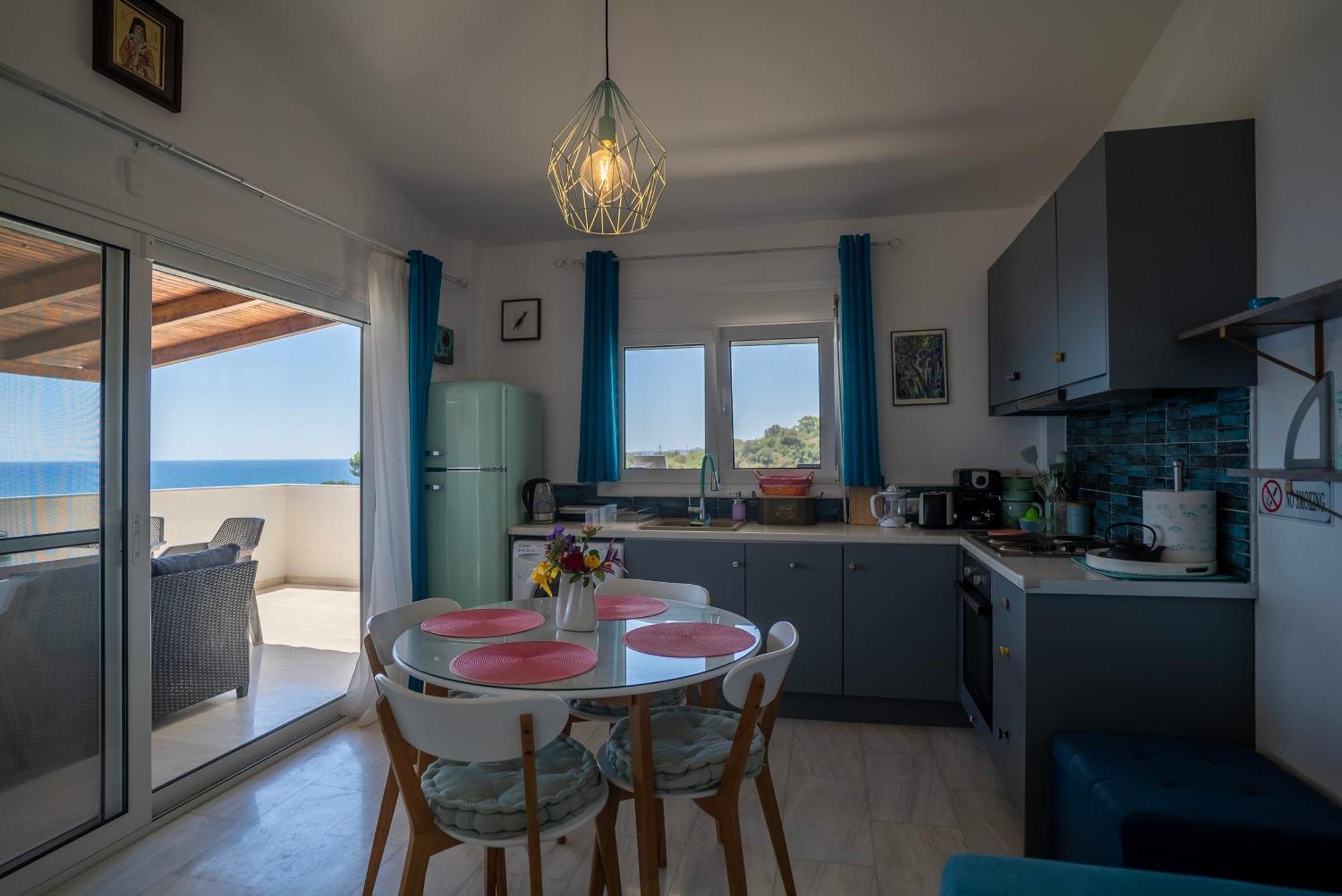 Kirke's Nest Apartment Kalamaki (Messinia)