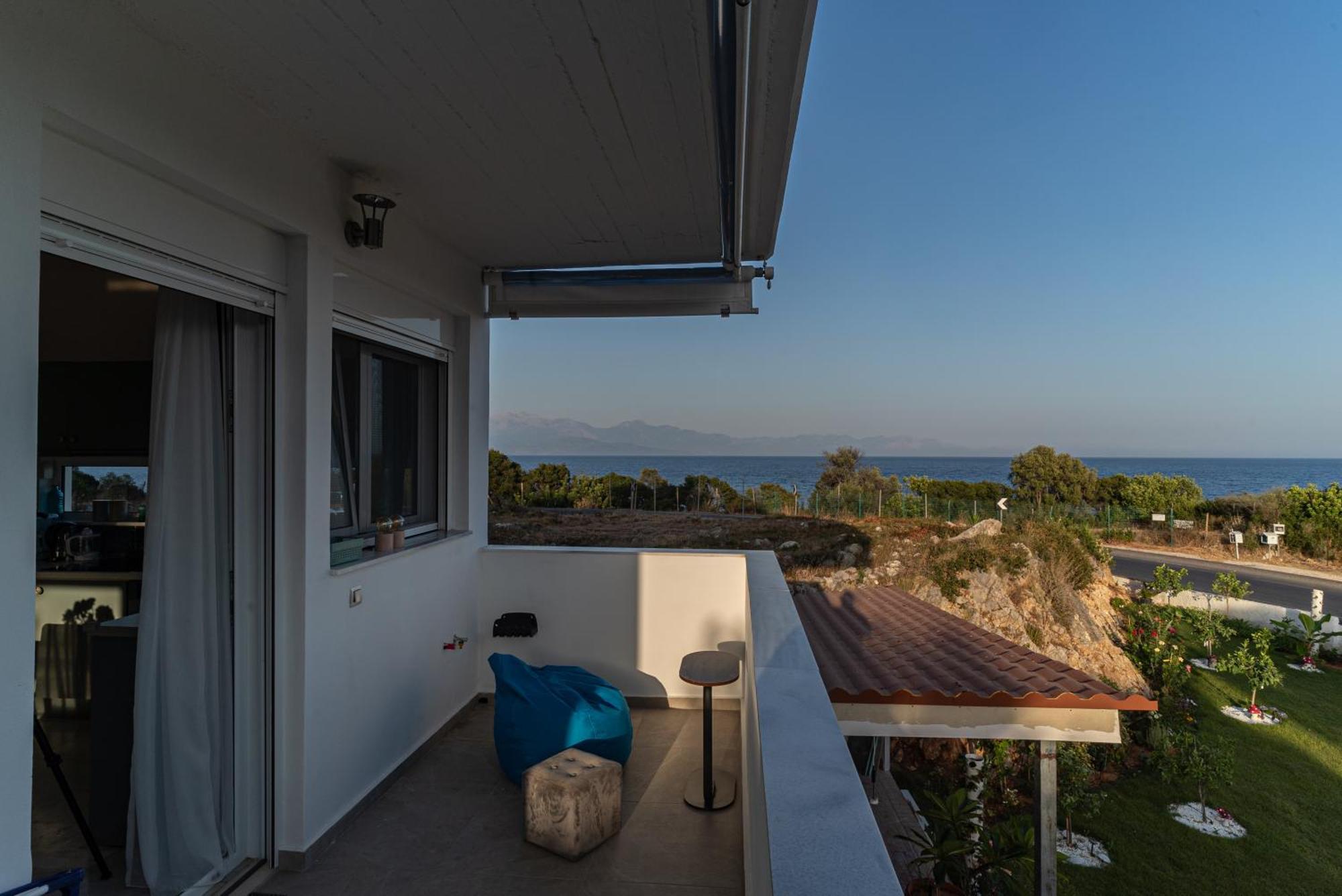 Kirke's Nest Kalamaki (Messinia)